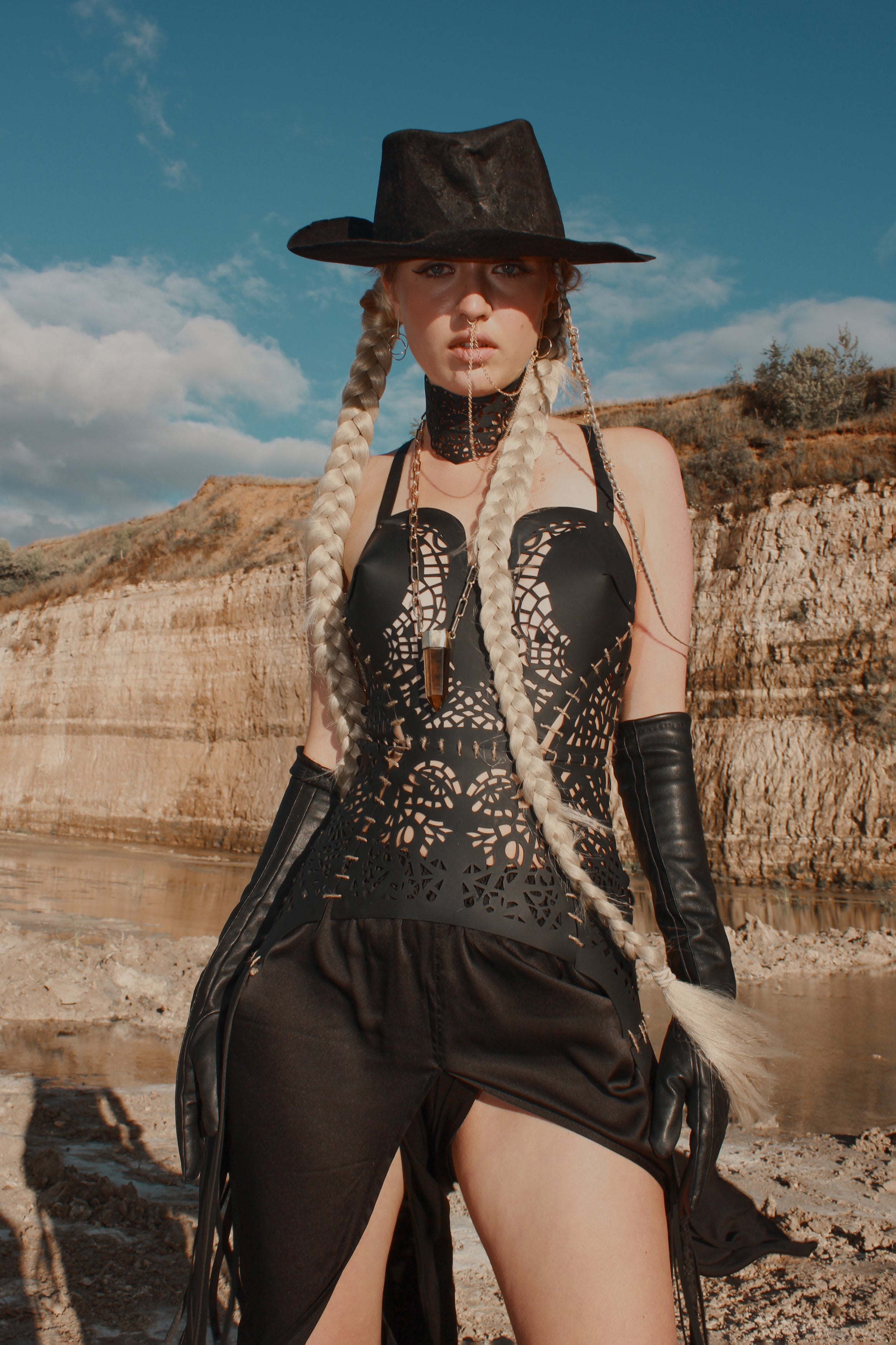Carved eco-leather Top-corset