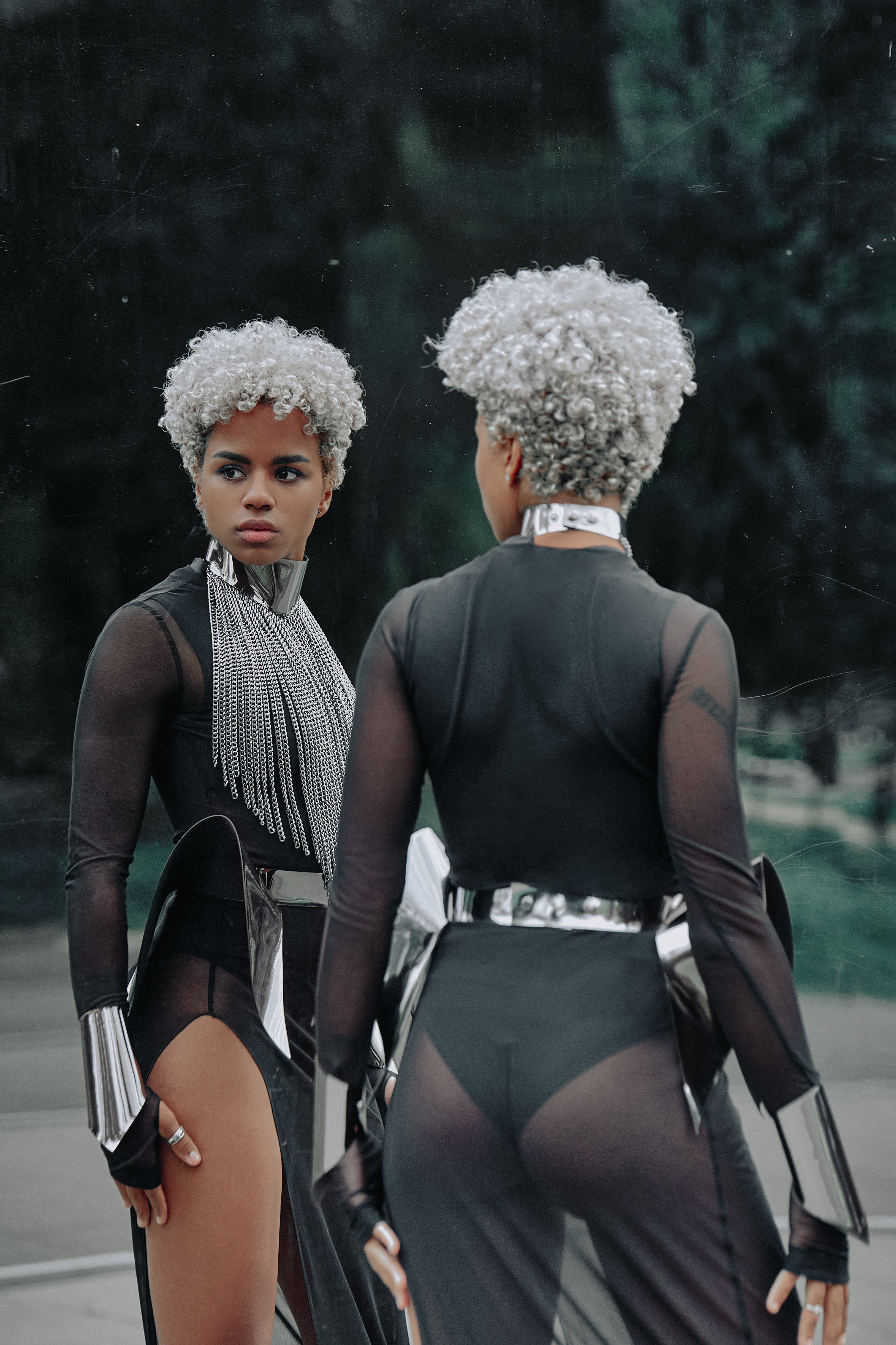 Set / Belt, choker, bracelets / SILVER